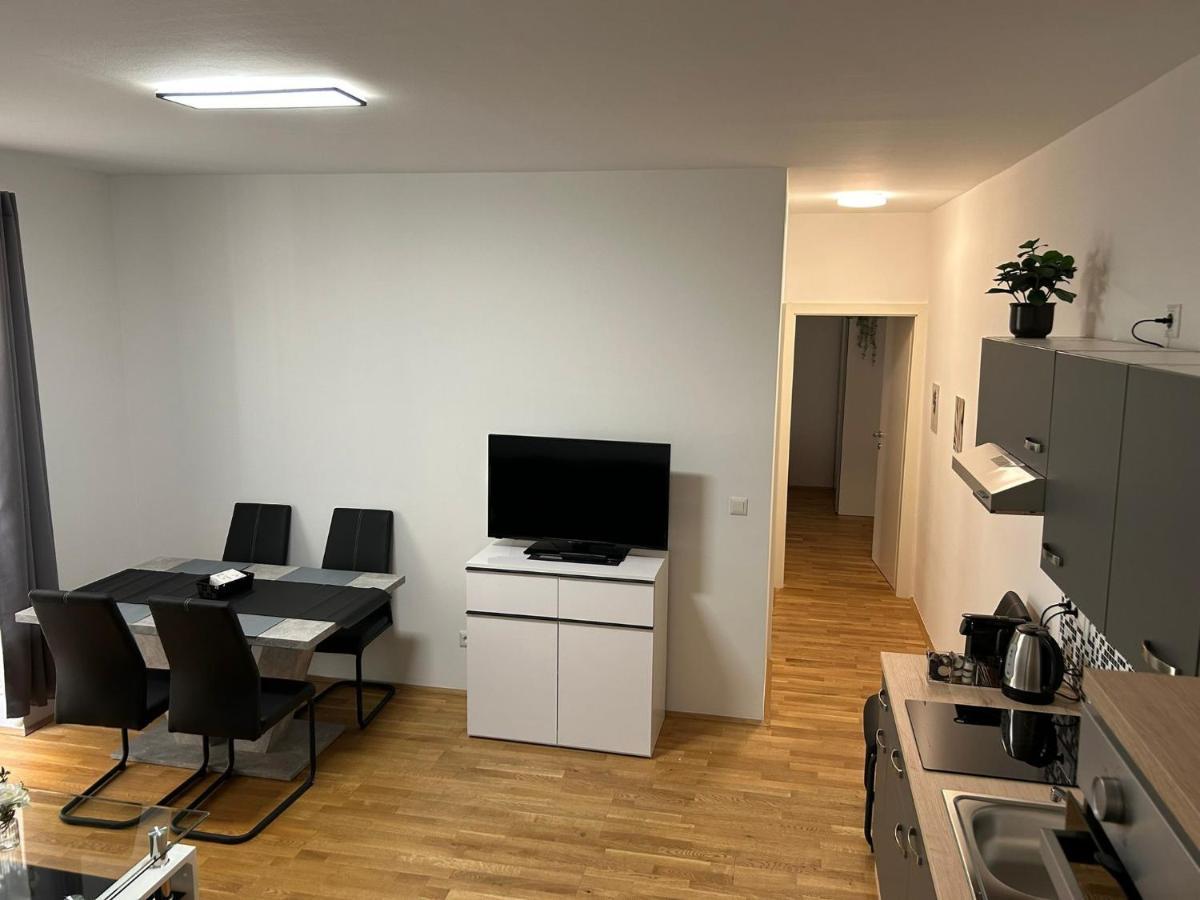Paky Appartements 00322 莱塔河畔布鲁克 外观 照片